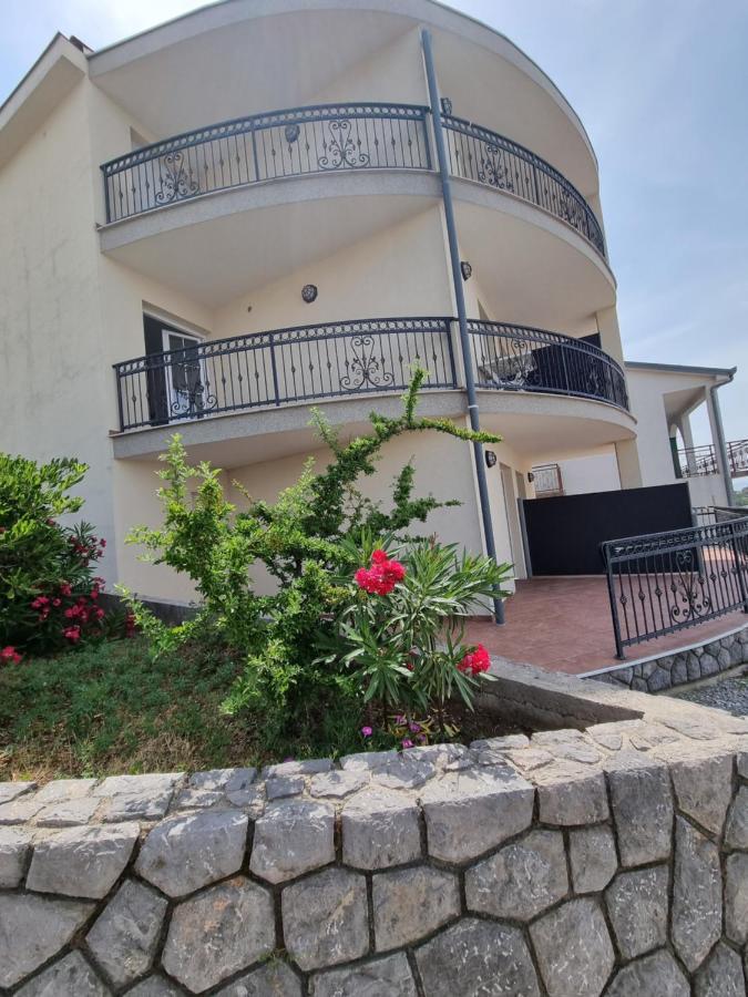 Appartamento Mima Sveti Juraj Esterno foto